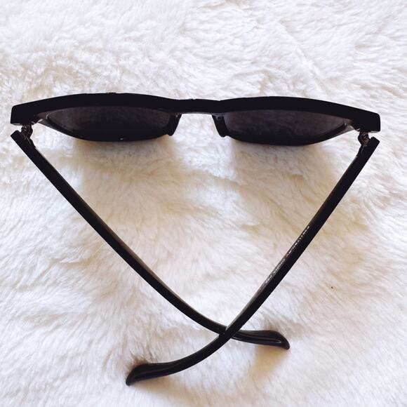 Maura Black W/ Blue Lenses Oversized Oval Horn Rims Sunglasses - Picture 9 of 11